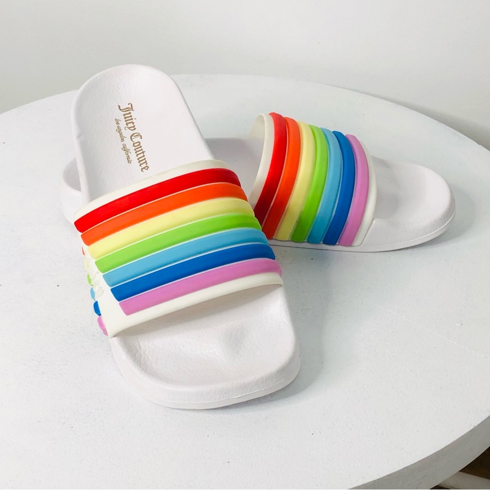 Juice Couture Rainbow Wynnie Pool Slides size 7.  R1
